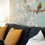 Amy Apartman Simonsberg